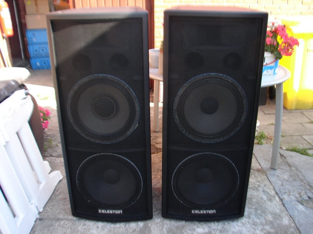 CELESTION  CX1522    (2x500W   RMS), Audio, Tv en Foto, Luidsprekerboxen, Vloerstaande luidspreker, Gebruikt, Ophalen, 150 watt of meer