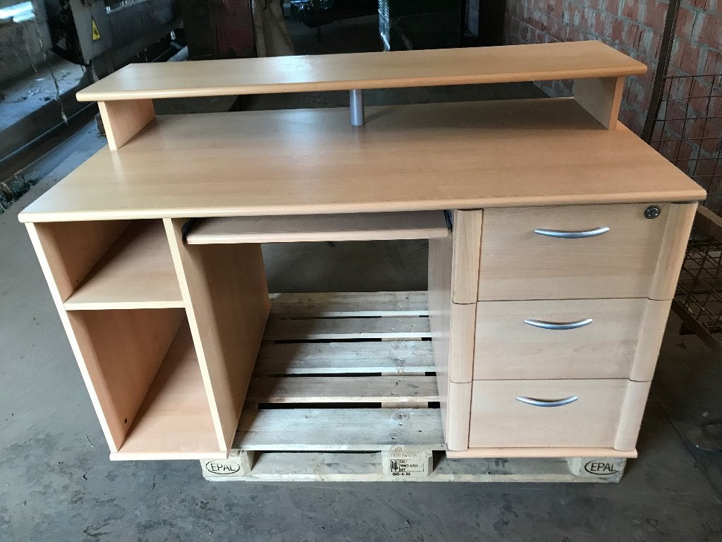 Bureau met opzetstuk, Ophalen, Opzetstuk, Gebruikt, Schoolbureau