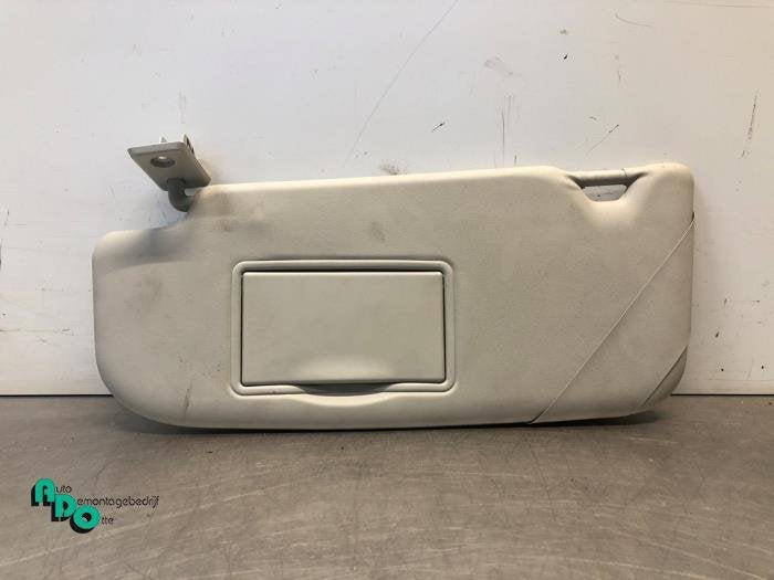 Zonneklep van een Nissan Qashqai (Qashqai 07-), Gebruikt, -, -, Ophalen of Verzenden