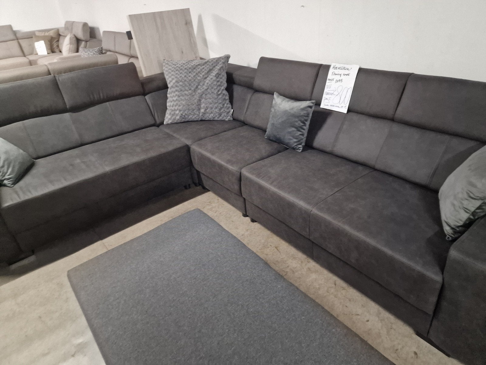 hoeksalon 800 €, Huis en Inrichting, Ophalen