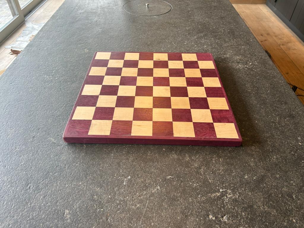 Handgemaakt houten schaakbord, Een of twee spelers, Ophalen of Verzenden, Nieuw