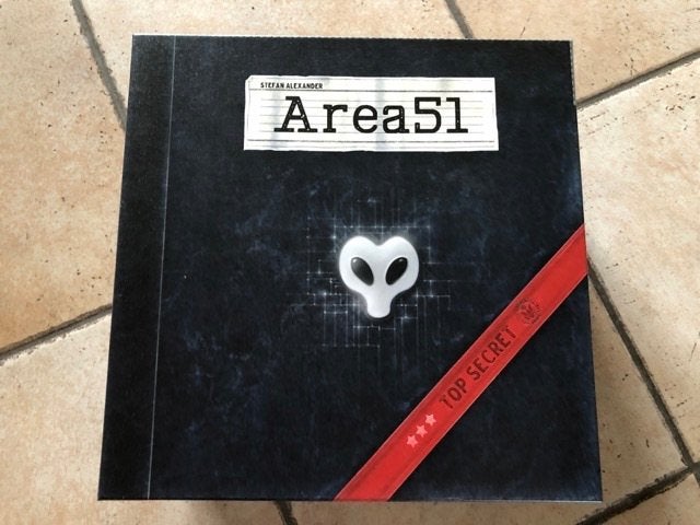 AREA 51 - jeu d'enquête escape game NEUF, Envoi