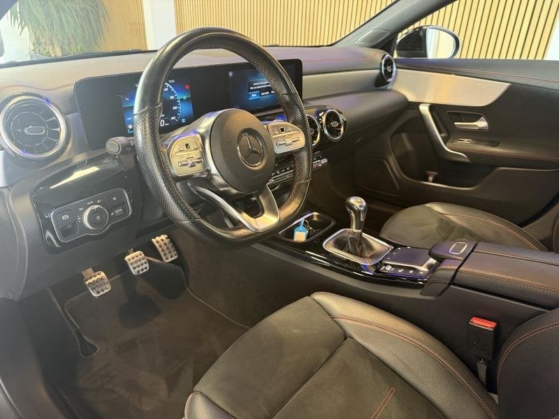 Mercedes-Benz CLA AMG line-night pakket-DAB-camera, 100 kW, CLA, Bedrijf, 5 deurs