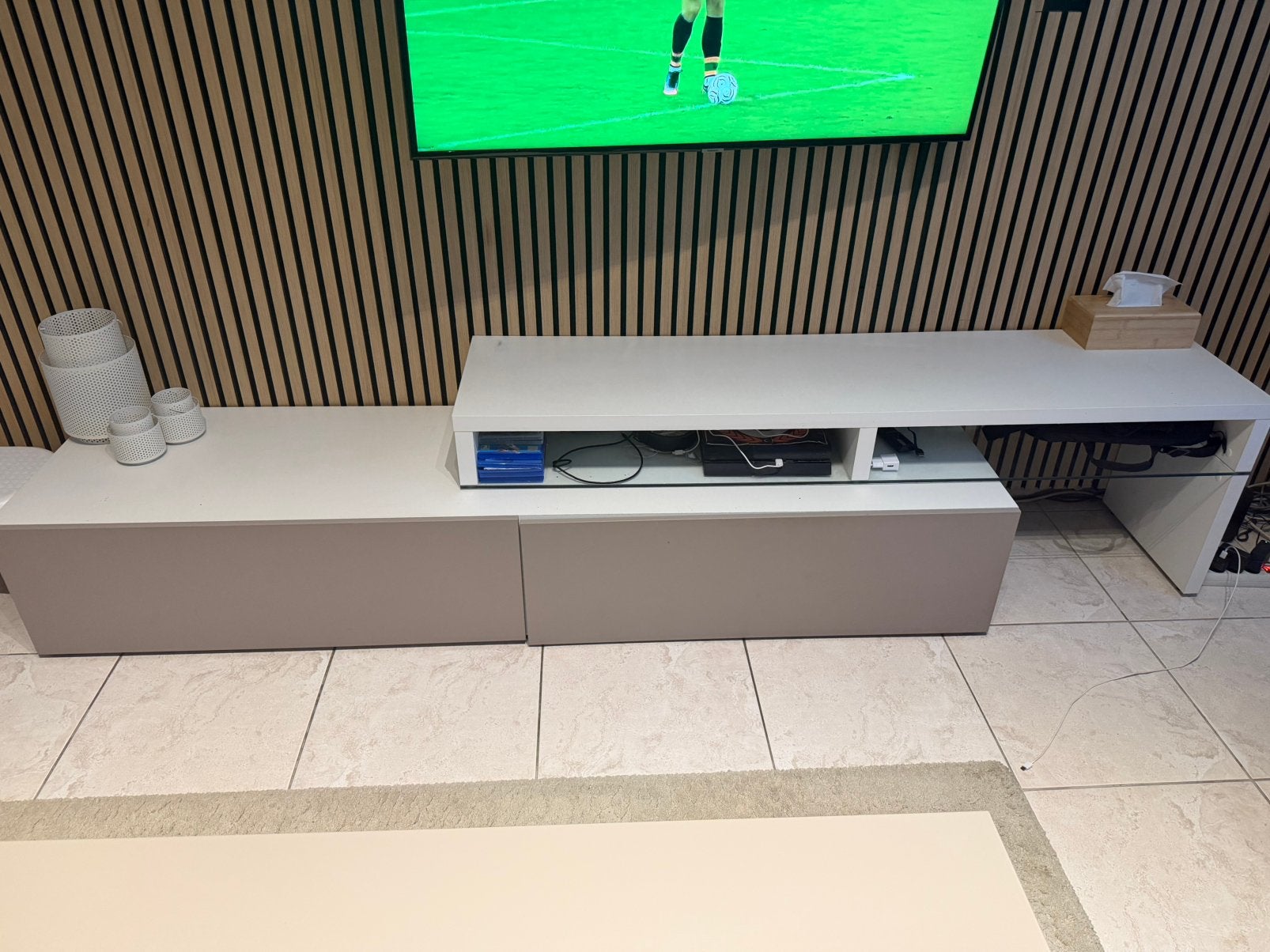 Tv-kast met opbergruimte + 2 bijpassende hangkasten, Ophalen, Overige materialen, Gebruikt, 50 tot 100 cm