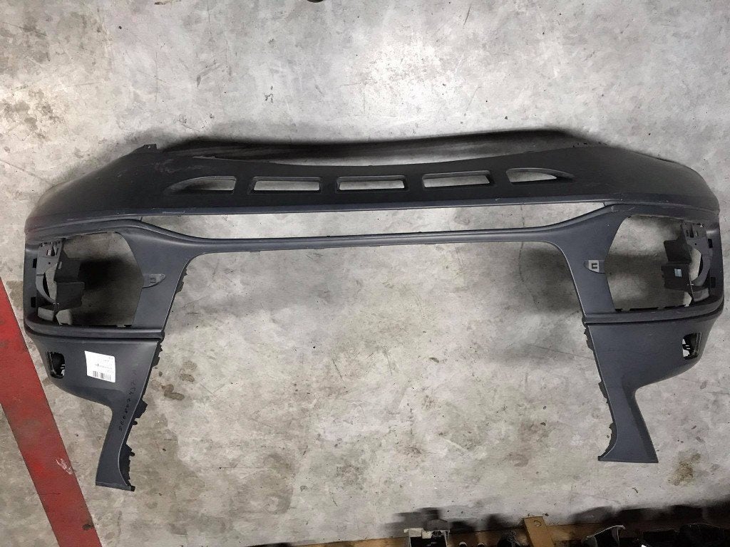 PARE-CHOCS AVANT Audi Q5 (8RB) (8R0807437AB), Utilisé, Avant, Audi, Pare-chocs