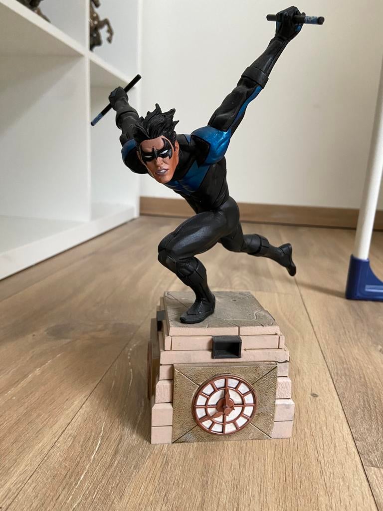 Nightwing batman, Verzamelen, Beelden en Beeldjes, Zo goed als nieuw, Ophalen