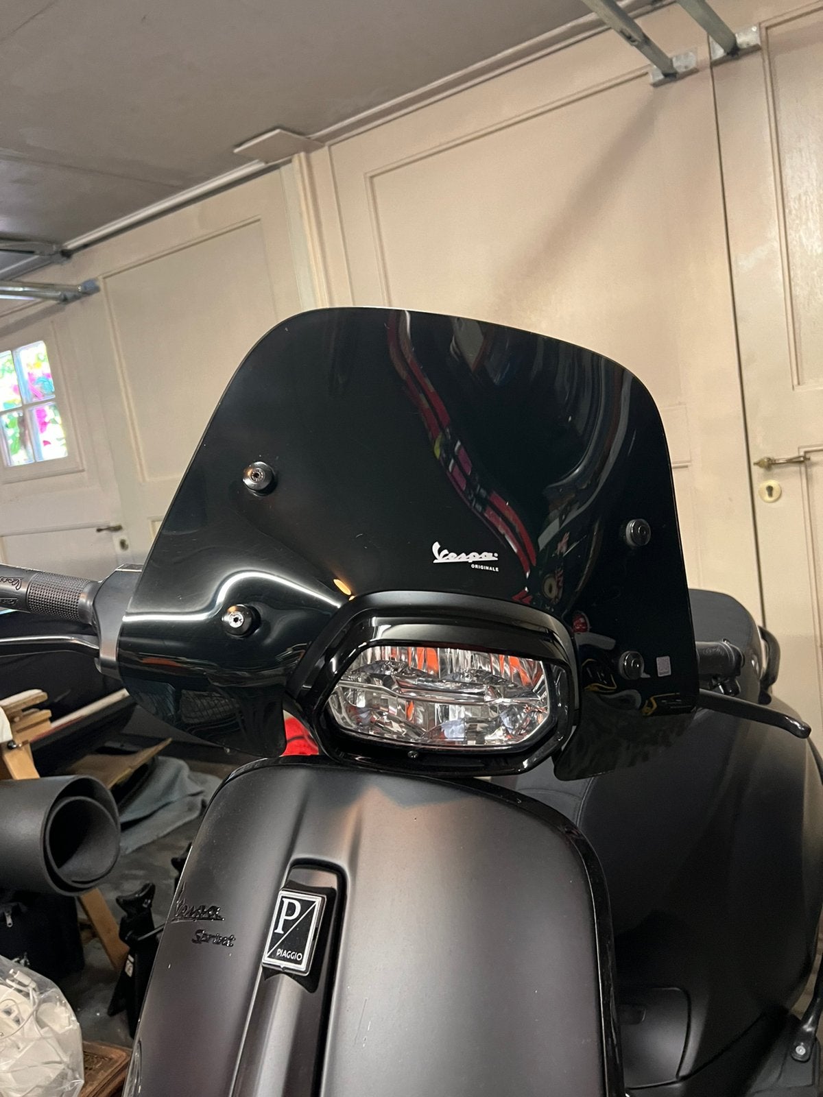 Windscherm zwart vespa sprint, Fietsen en Brommers, Ophalen, Zo goed als nieuw, Vespa