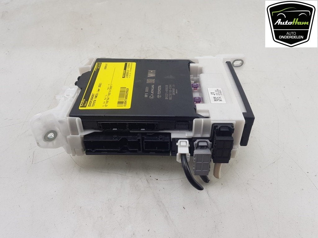BOITIER FUSIBLES Toyota Yaris Cross (PB1 / PJ1) (01-2020/-), DENSO EUROPE B.V., Info@denso.nl, Toyota, Utilisé