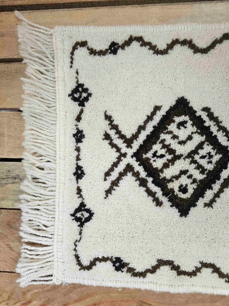 Vintage tapijtje 35/34 cm, Huis en Inrichting, Ophalen of Verzenden, Gebruikt, Meerkleurig, Vintage