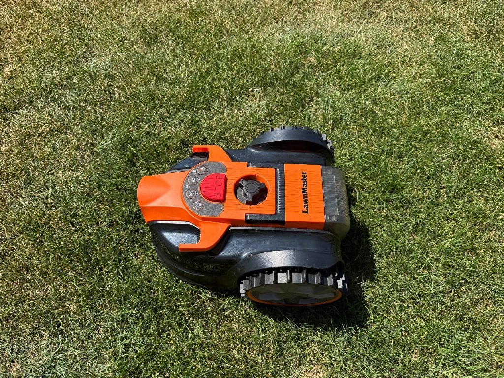 Tondeuse à gazon robotique LawnMaster VBRM16, Jardin & Terrasse, Tondeuses robotisées, Enlèvement, Utilisé, 20 à 25 cm, Powerplus