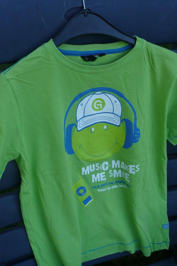 Groen T-shirt Music makes me smile JBC (K336), Kinderen en Baby's, Kinderkleding | Maat 146, Ophalen of Verzenden, Zo goed als nieuw