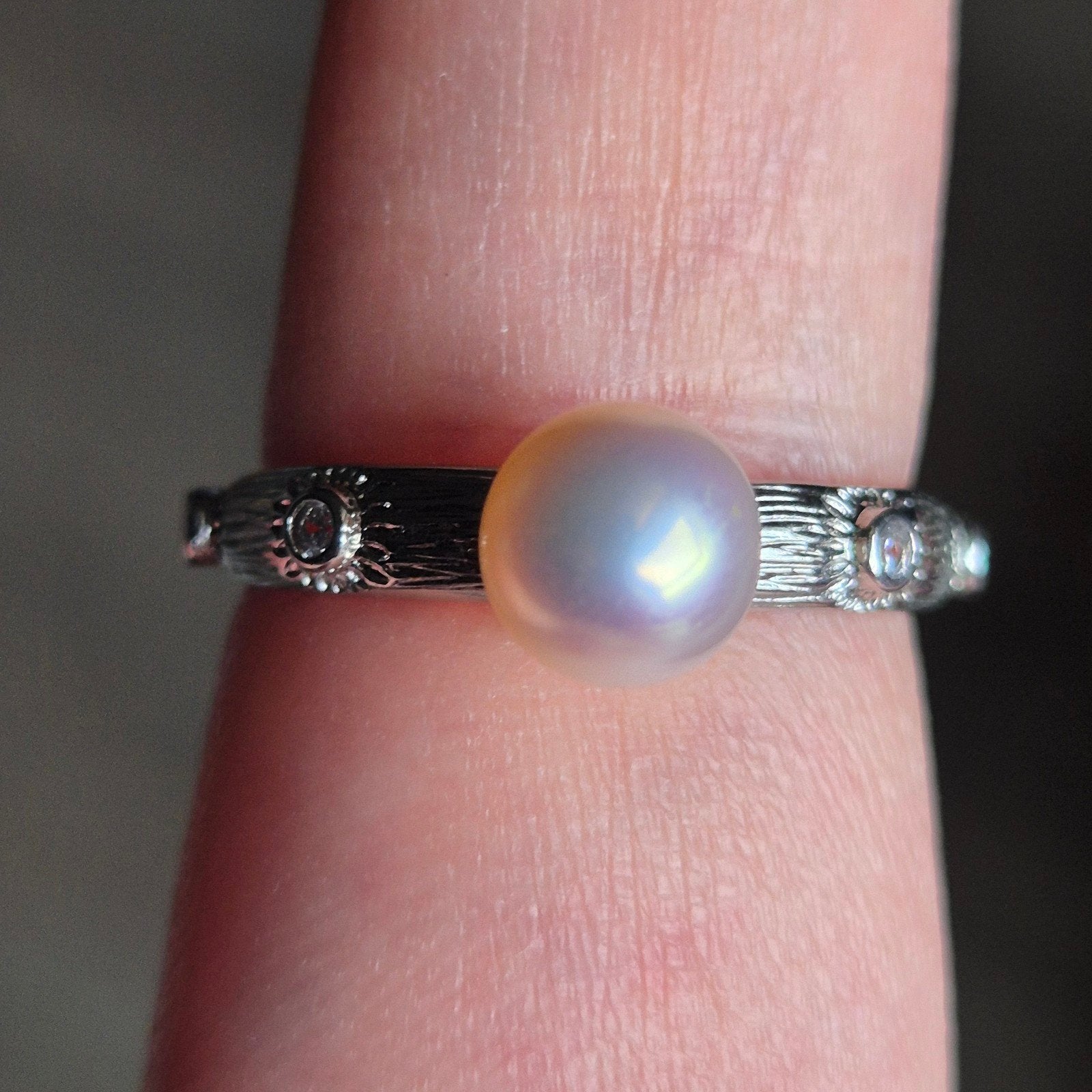 Bague en véritable perle d'eau douce, Bijoux, Sacs & Beauté, Femme ou Homme, Fer ou Acier, Comme neuf, Avec perle