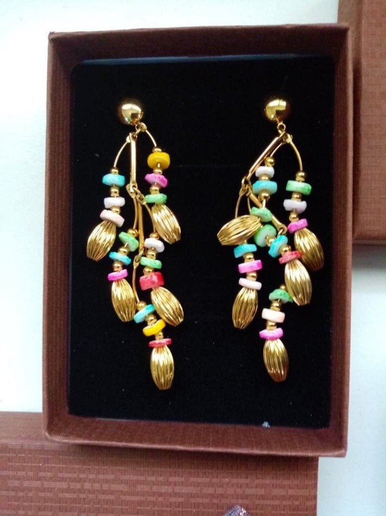 nieuw oorbellen oorstekers oorhangers natuursteentjes (8cm), Handtassen en Accessoires, Oorbellen, Overige materialen, Hangers