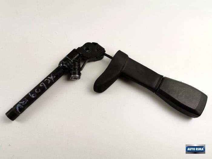 Tendeur de ceinture droit d'un Volvo XC60, -, 3 mois de garantie, -, -