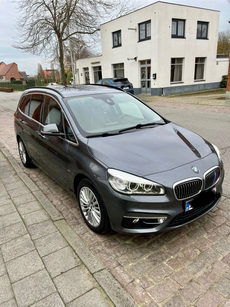 BMW 218d (luxury line) xdrive gran tourer 7 zitplaatsen, Auto's, Automaat, Euro 6, 4 cilinders, Lichtsensor