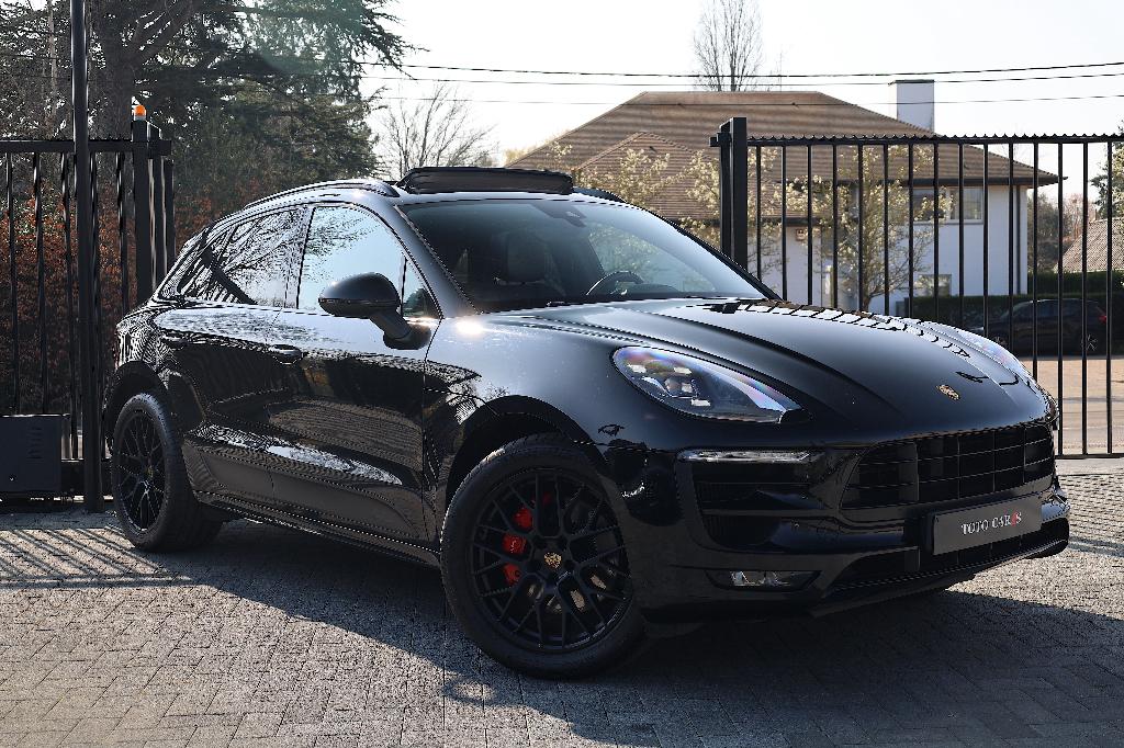 Porsche Macan GTS 3.0 V6 Bi-Turbo PDK Sport+ |Sport-Exhaust, Auto's, Porsche, Automaat, Zwart, Zwart, Leder