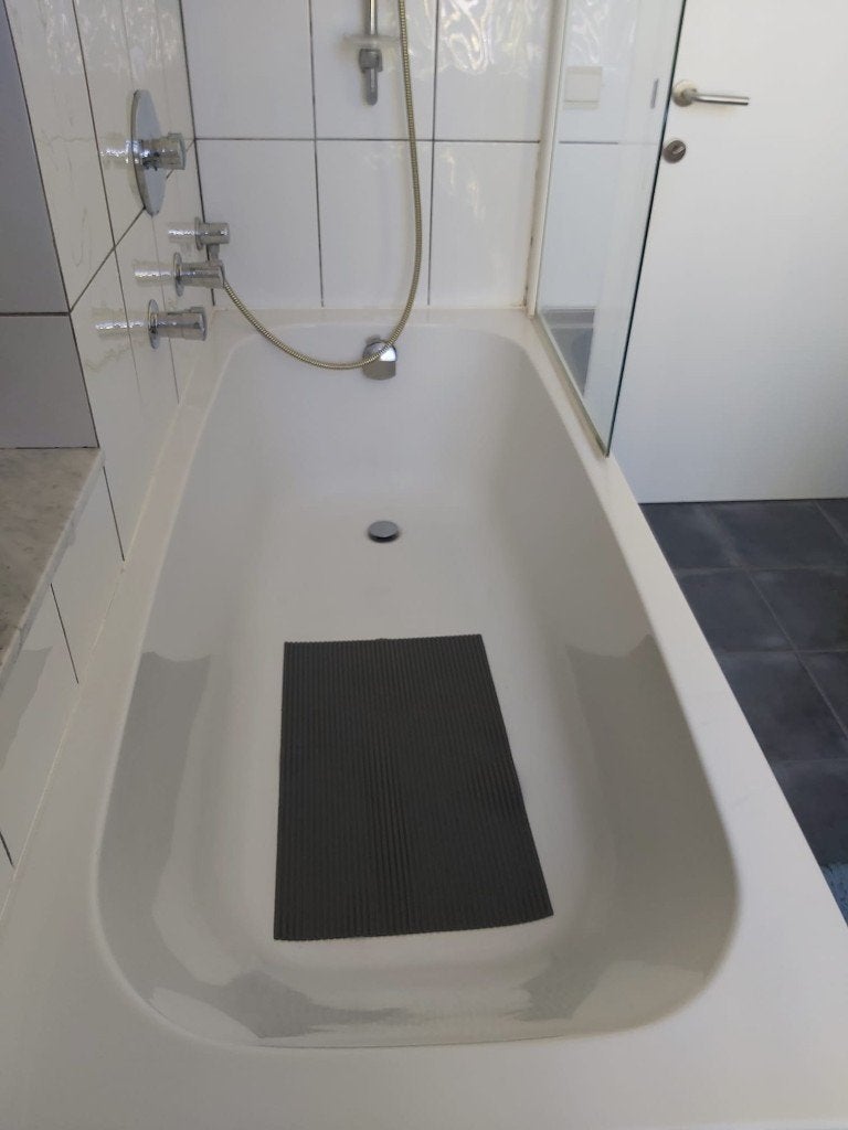Baignoire en acrylique avec accessoires, Bricolage & Construction, Sanitaire, Utilisé, Baignoire, Chrome, Verre, Enlèvement