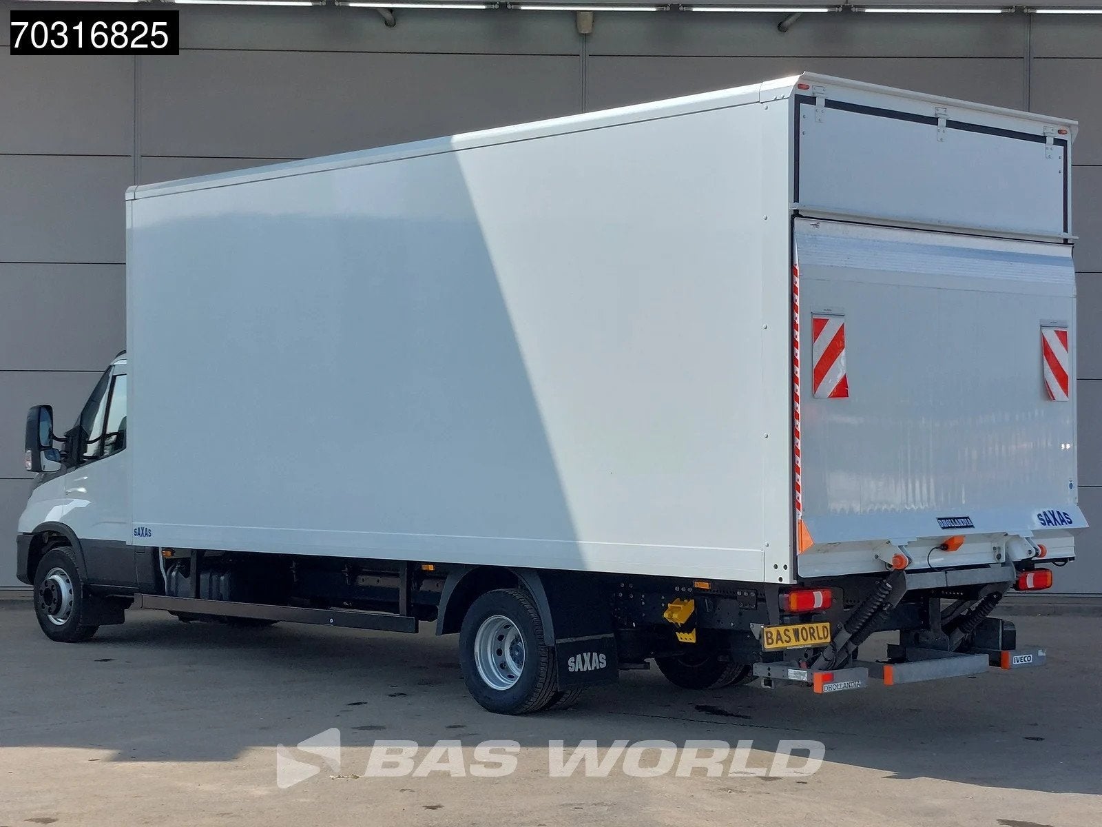 Iveco Daily 72C18 3.0L Automaat 1000KG Laadklep Luchtvering, Auto's, Bestelwagens en Lichte vracht, Automaat, Stof, Gebruikt, Euro 6