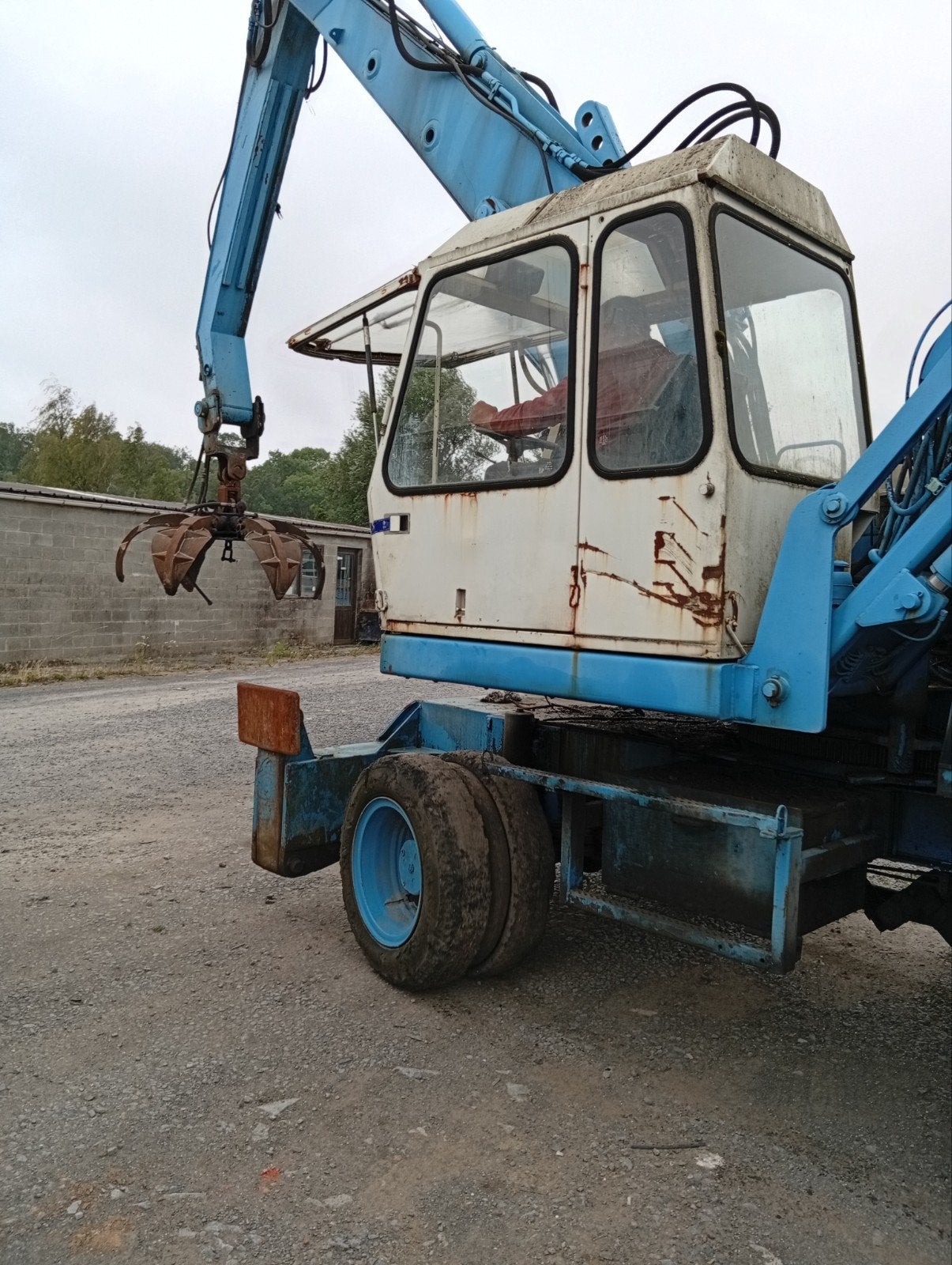Grue, Enlèvement, Grue