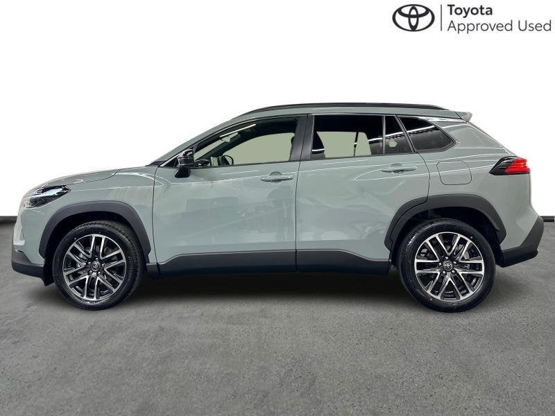 Toyota Corolla Cross new model Style | winter pack, Auto's, Toyota, Automaat, Hybride Elektrisch/Benzine, 140 pk, Parkeersensor