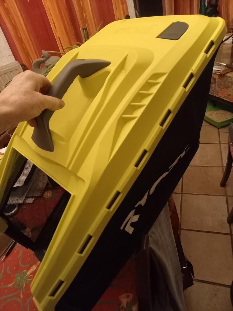 Panier à tondeuse