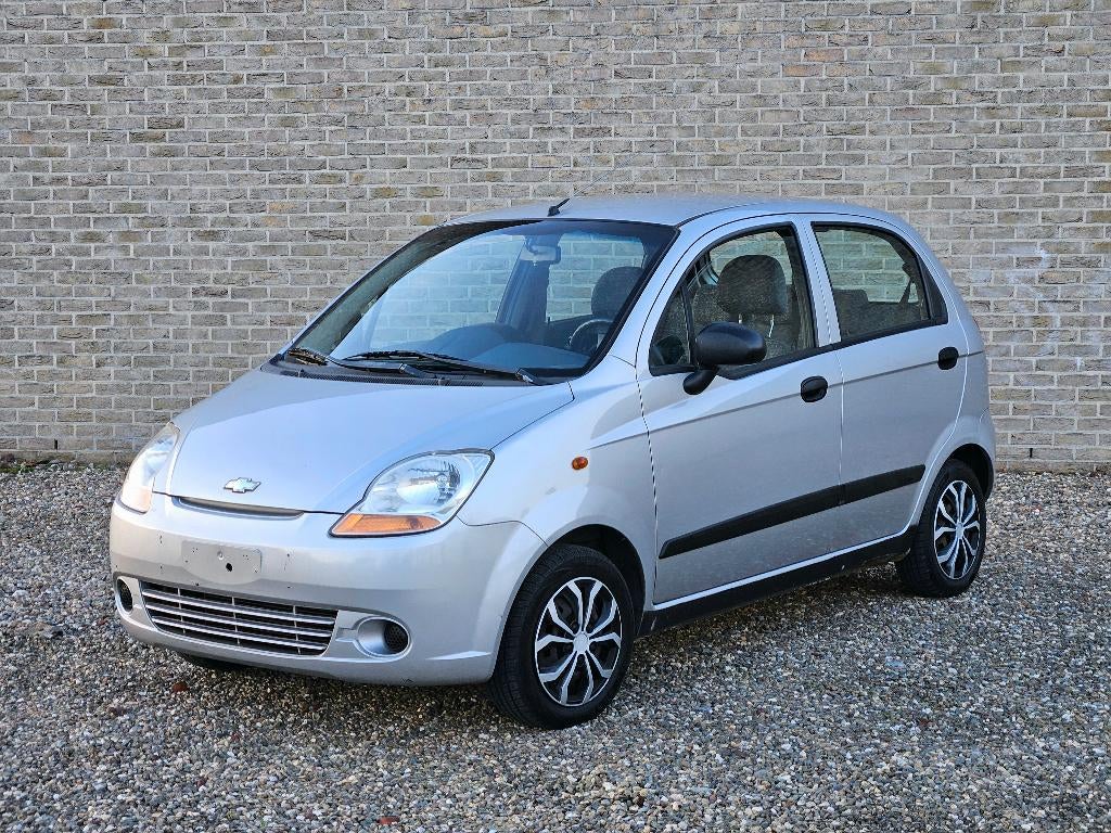 Chevrolet spark 2006 0.8 Benzine Airco/Met keuring, Autos, Argent ou Gris, Achat, Vitres électriques, Boîte manuelle