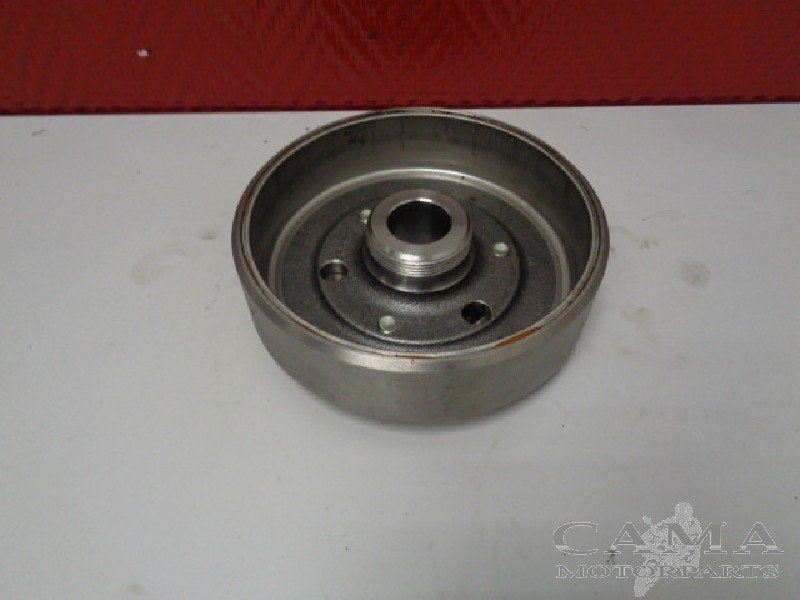 VLIEGWIEL Kawasaki ZX 6 R 2000-2002 (NINJA ZX-6R ZX600J), Dhr. S. di Majo, Gebruikt, Info@cama-motorparts.nl, P.J. Troelstraweg 8 8
3144 CX  MAASSLUIS, NL
