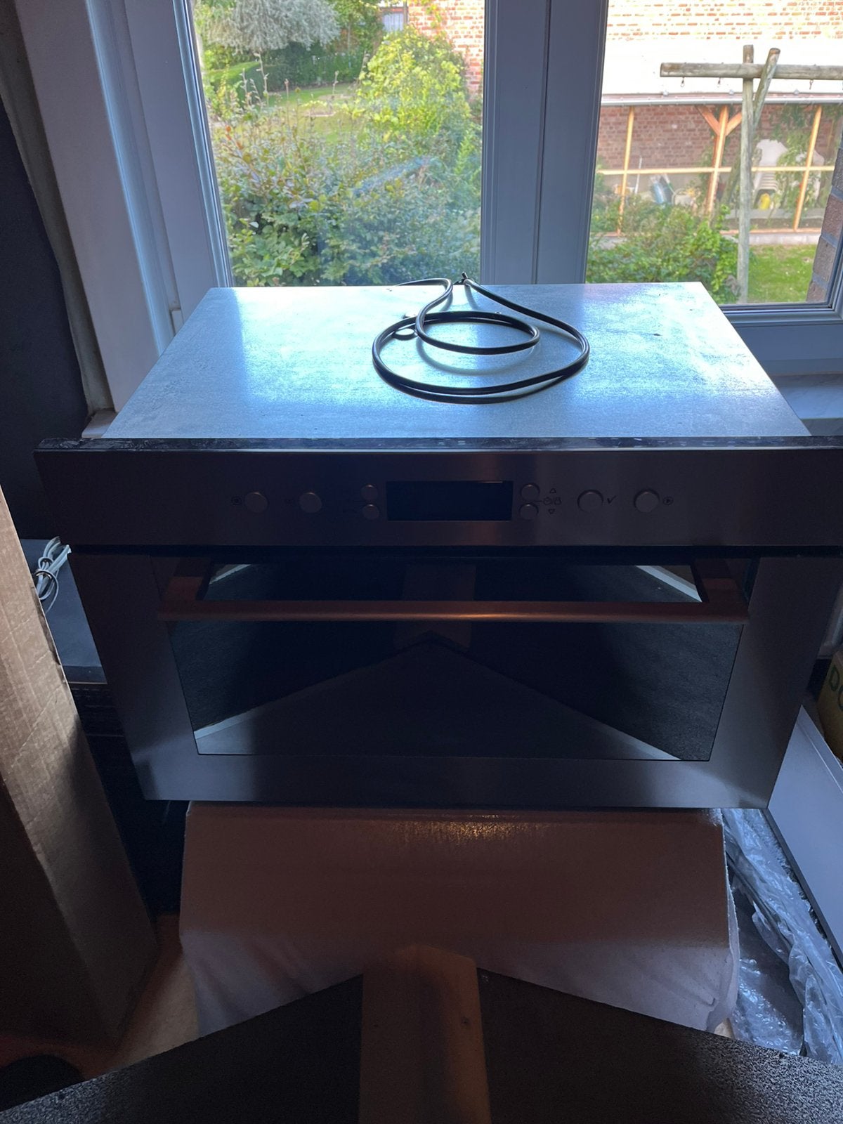 Microgolf oven bombine, Elektronische apparatuur, Ophalen, Whirlpool, Oven, Nieuw