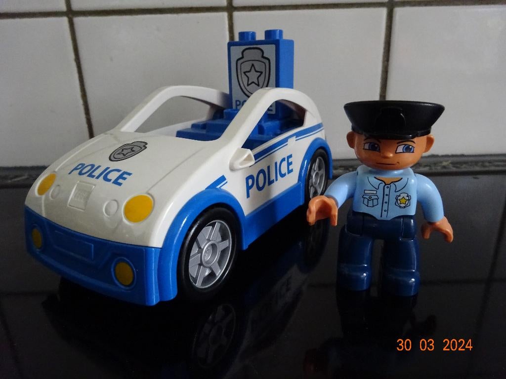 Duplo, politiewagen met agent, Ophalen of Verzenden, Duplo