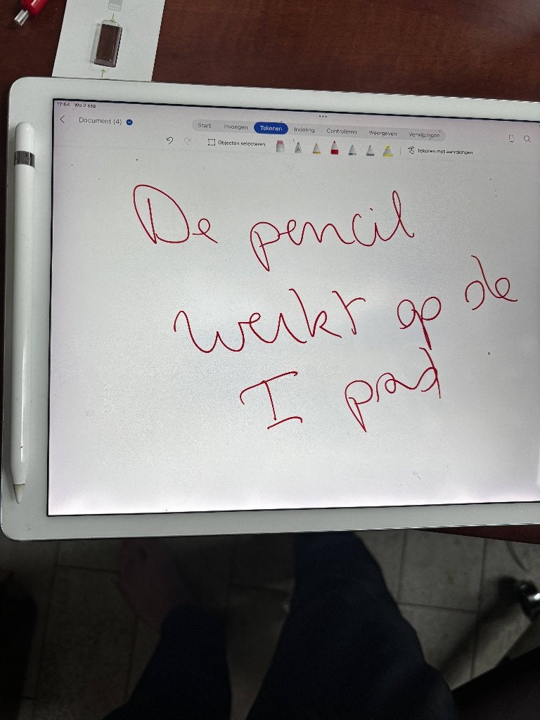 ipad pro 12,9 inch + keyboard + pencil +  USB superdrive, Ophalen, 13 inch of meer, Zo goed als nieuw, Apple iPad Pro