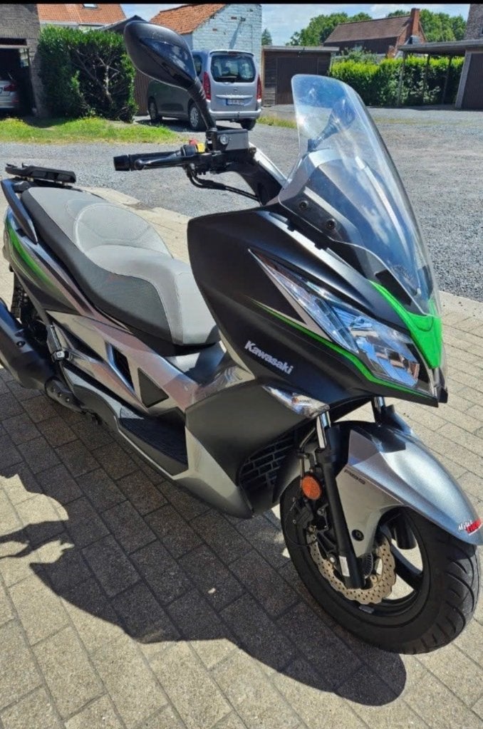 Kawasaki J300 reeds gekeurd voor verkoop, Motoren, Motoren | Kawasaki, Scooter, 300 cc, Gebruikt, Particulier