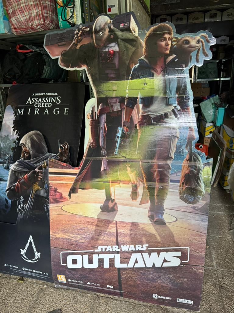 2 panneaux publicitaires carton Star Wars Assassin's Creed, Enlèvement, Comme neuf
