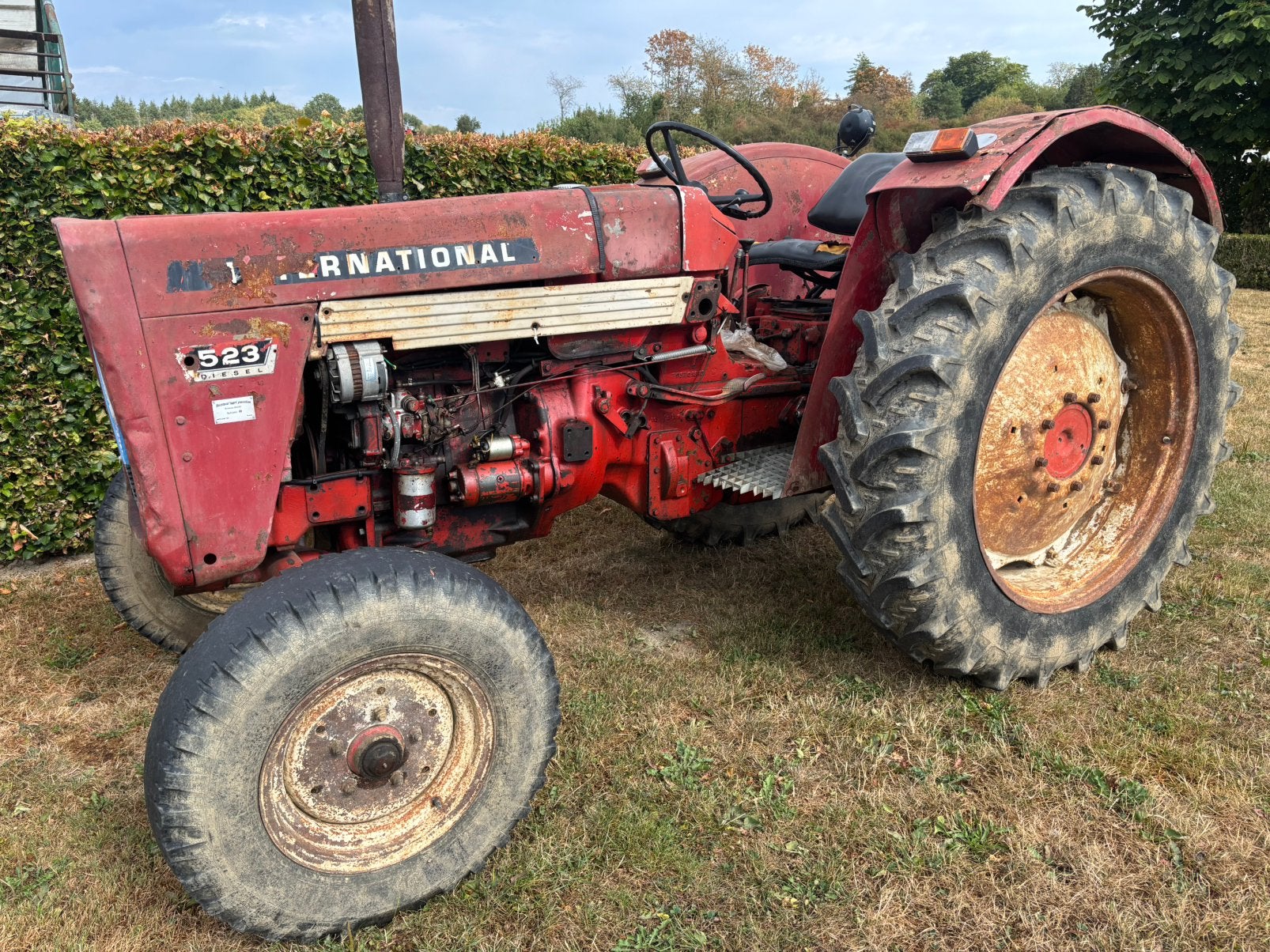 Tracteur international 523, Articles professionnels, Agriculture | Tracteurs, Autres marques, Jusqu'à 80 ch, Enlèvement, Oldtimer/Ancêtre