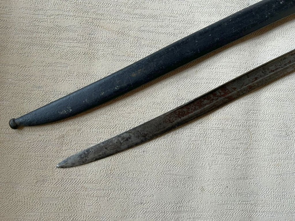 wo1 - Franse M1866 Chassepot bajonet met schede 1873, Verzamelen, Ophalen of Verzenden, Landmacht, Mes of Dolk