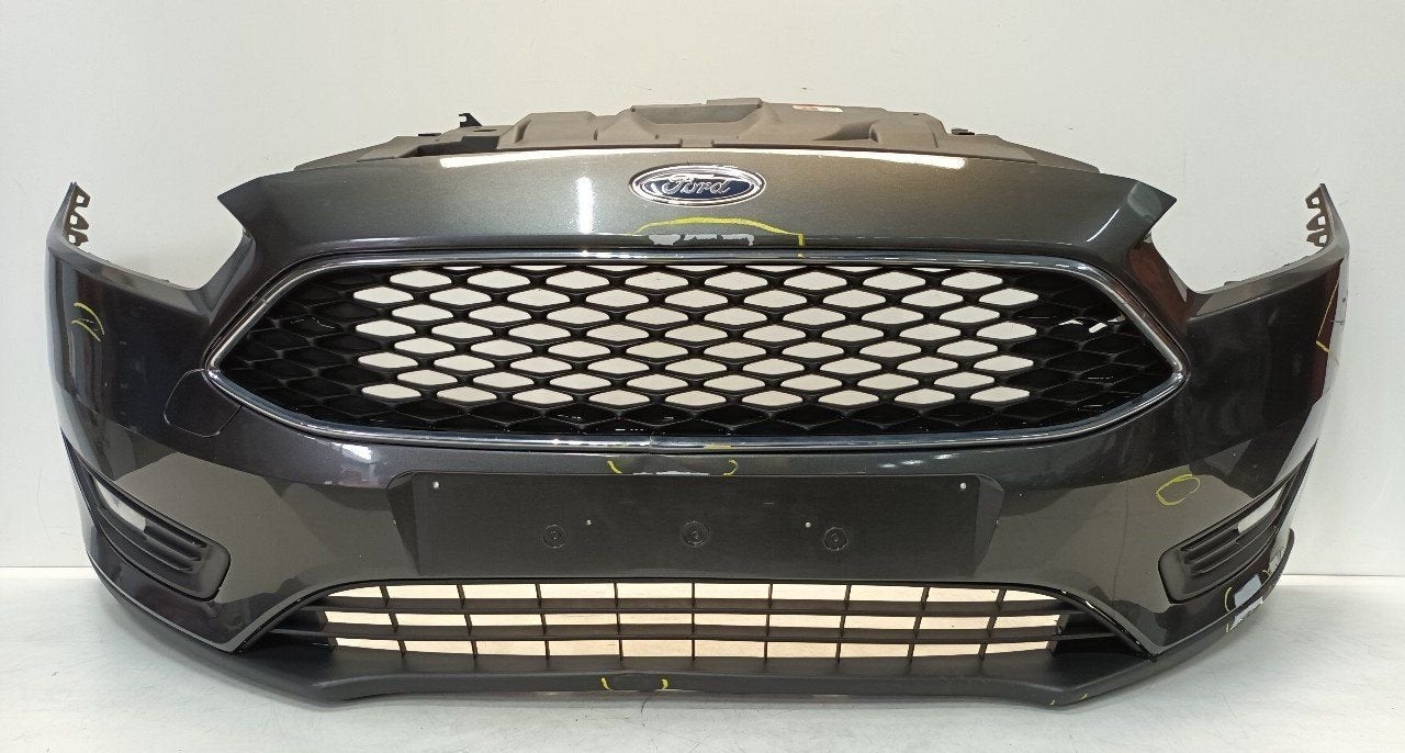 Bumper voor Ford Focus, Onderdelen@venauto.nl, Van der Ven Autorecycling B.V., Ettenseweg 76, 4706 PB Roosendaal, The Netherlands