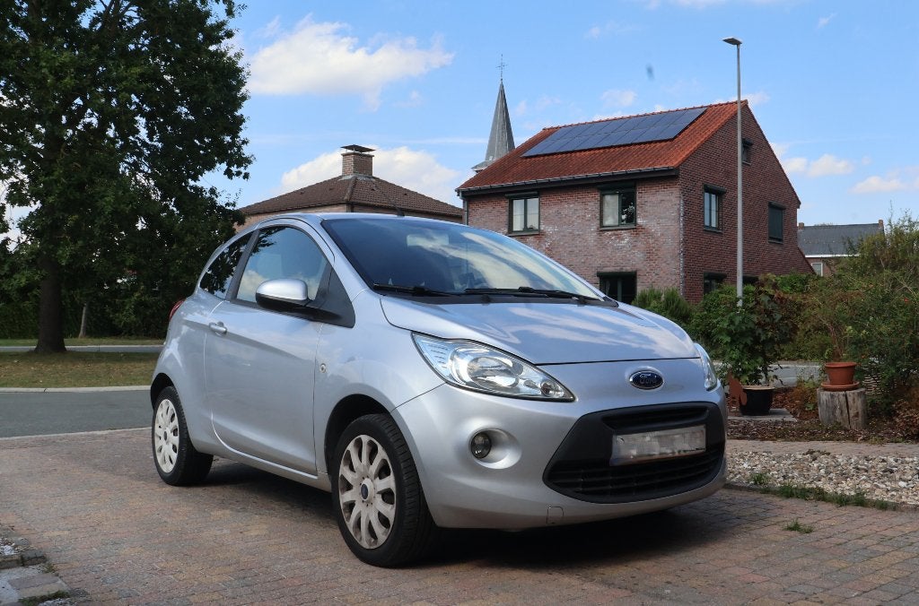 Auto, Auto's, Ford, Voorwielaandrijving, Stof, Ka, Handgeschakeld