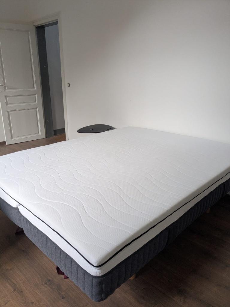 Bed te koop (merk emma), Maison & Meubles, Chambre à coucher | Matelas & Sommiers, Matelas, Comme neuf, Enlèvement, 180 cm