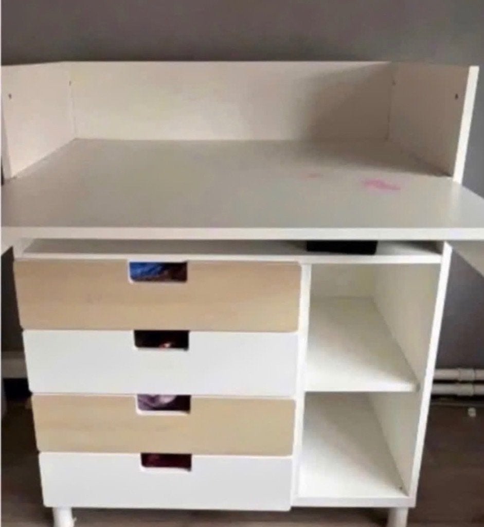 Commode gratis, Kinderen en Baby's, Kinderkamer | Commodes en Kasten, Ophalen, Gebruikt, Commode
