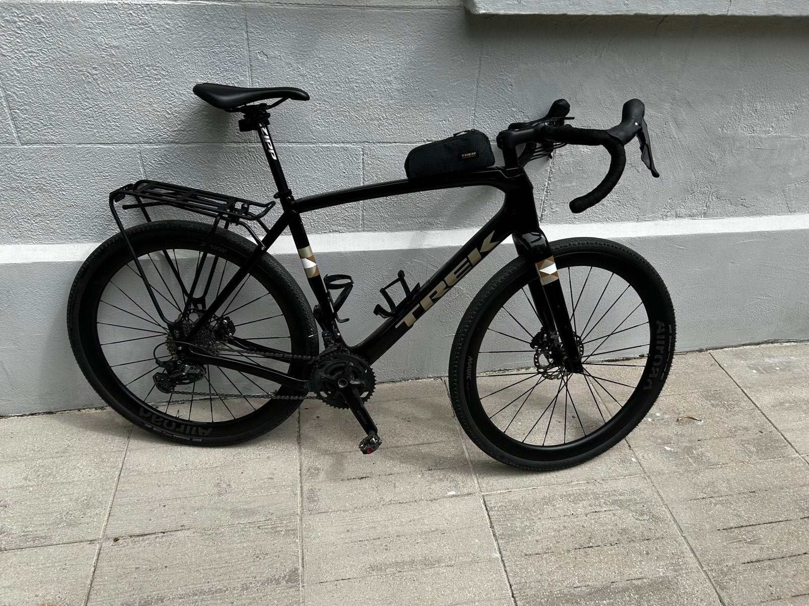 Trek Checkpoint SL 5 2025 – Mavic Allroad SL – Taille 58, Fietsen en Brommers, Ophalen, Zo goed als nieuw
