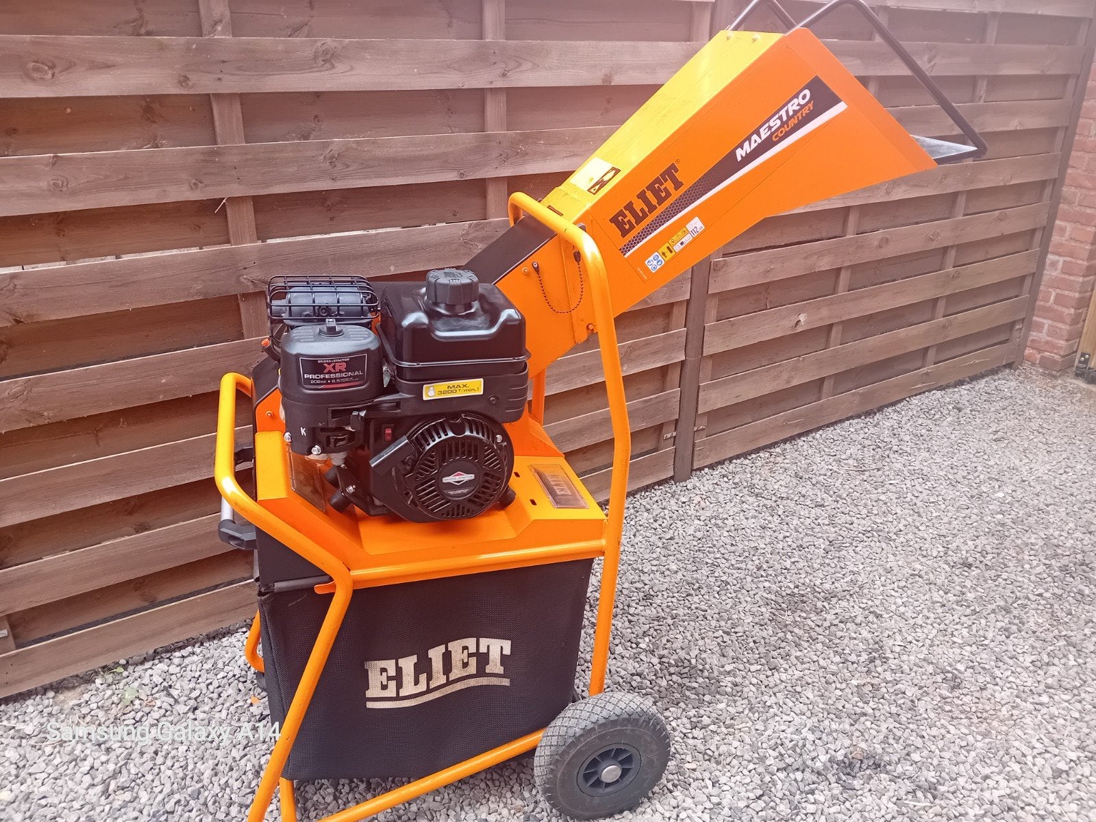 eliet maestro country, Tuin en Terras, Ophalen