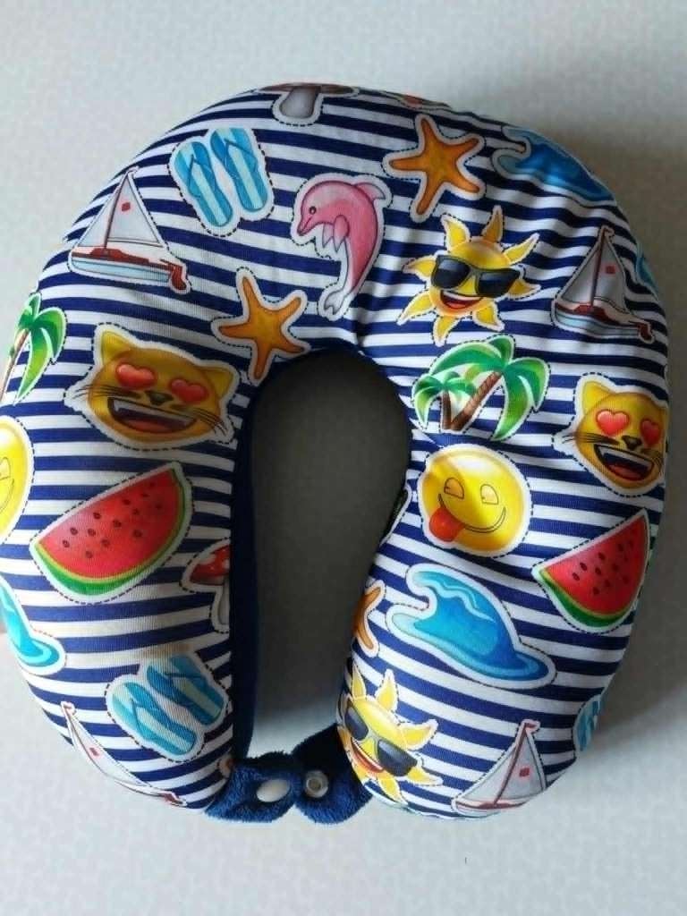 Nek kussen kinderen Emoy Tekeningen, Kinderen en Baby's, Kinderspulletjes, Ophalen, Zo goed als nieuw