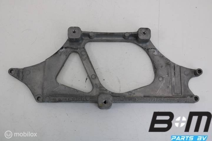 Steunplaat koeler VW Amarok 03L131535E, Utilisé