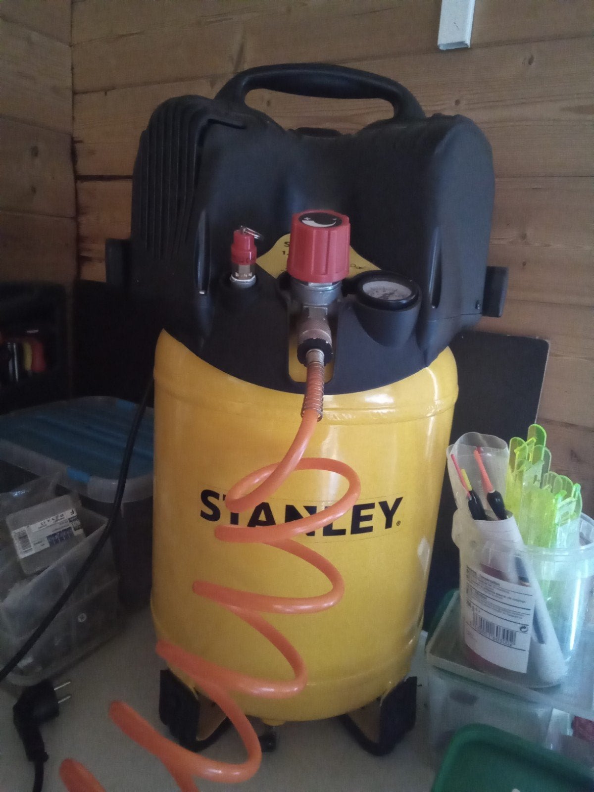 Compressors te koop Stanley olievrij en airmec oliegesmeerd, Enlèvement, Sans huile