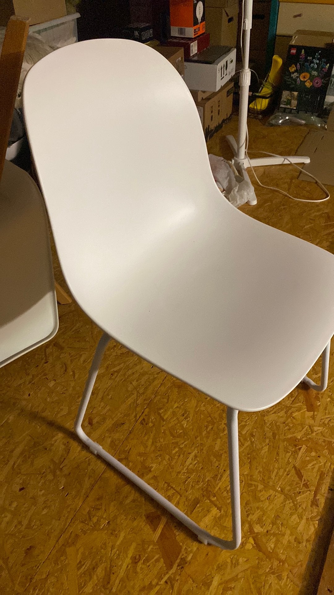 Vier witte stoelen- gratis, Ophalen, Zo goed als nieuw, Vier