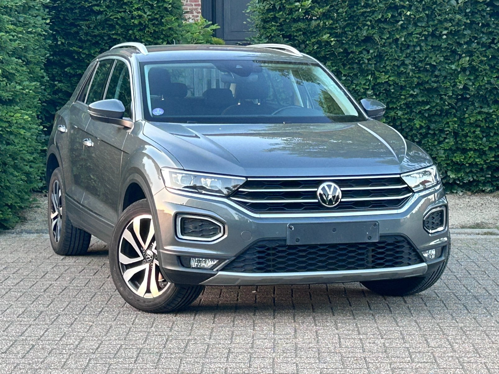 VW T-roc 1.5 automaat 150 pk/ad. cruise/camera/…, Autos, Volkswagen, Argent ou Gris, Achat, Entreprise, Garantie prolongée
