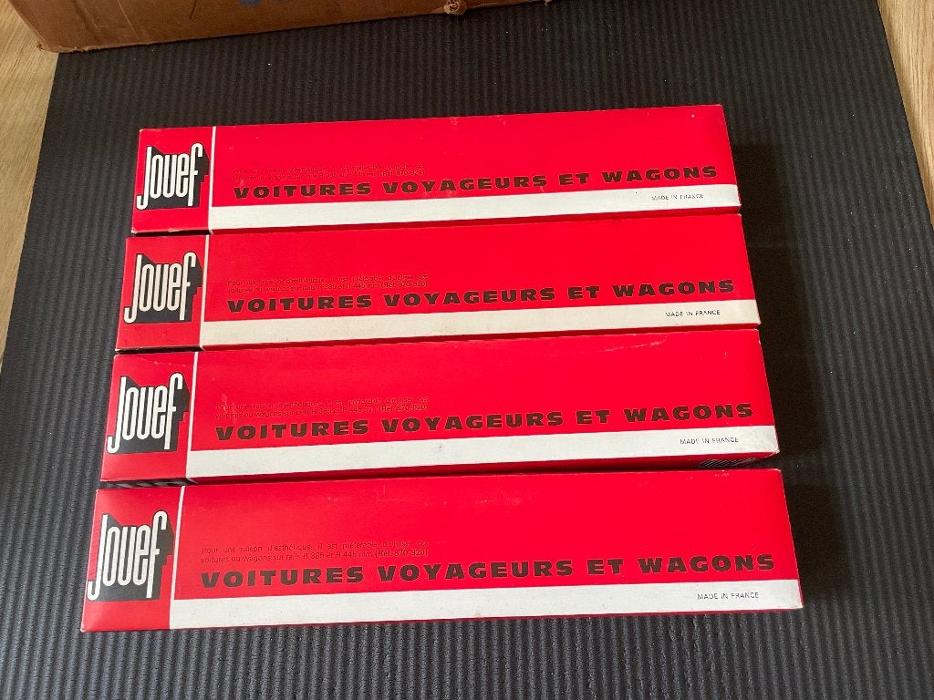 Jouef 8641 H0 reizigerswagon rood 4 stuks, Enlèvement ou Envoi, Comme neuf, Wagon, Jouef