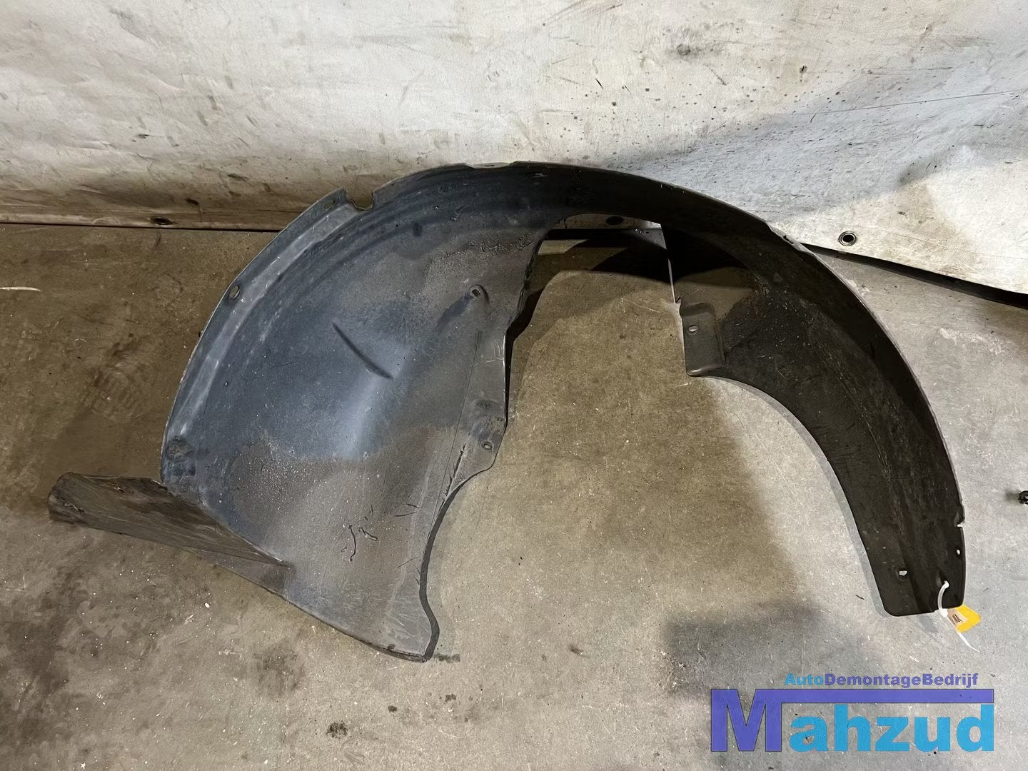VW FOX Links voor modderkuip 2003-2015, Gebruikt, Volkswagen, Volkswagen AG, Voor