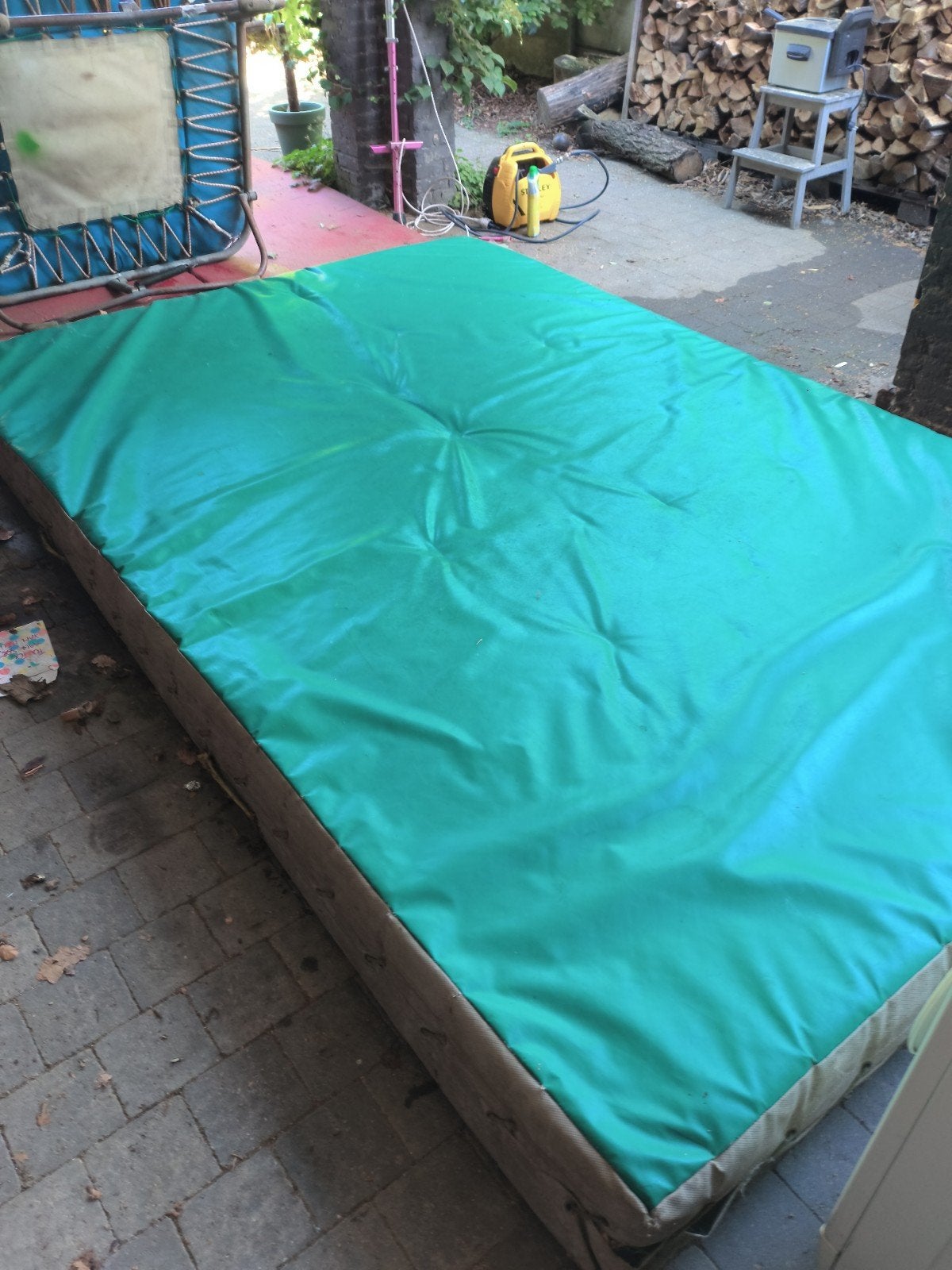 Valmat turnmat, Enlèvement