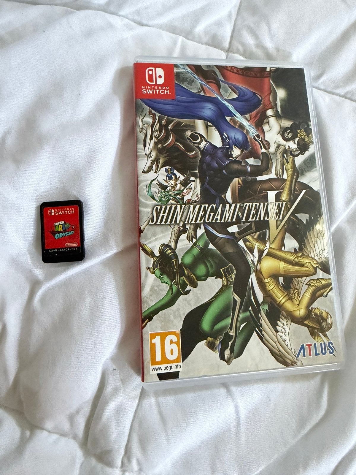 Lot Mario Odyssey + Shin Megami Tensei 5, Games en Spelcomputers, Ophalen, Zo goed als nieuw