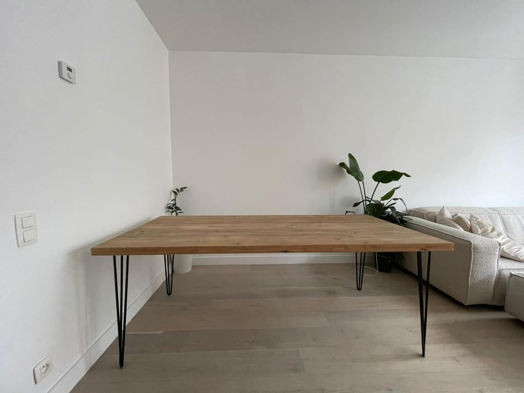 Houten 6-persoons eettafel met zwarte poten, Huis en Inrichting, Ophalen, Gebruikt, Eikenhout, 50 tot 100 cm